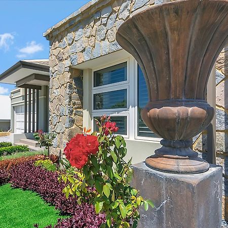 Lavender Manor Bnb Bed & Breakfast Alkimos Ngoại thất bức ảnh