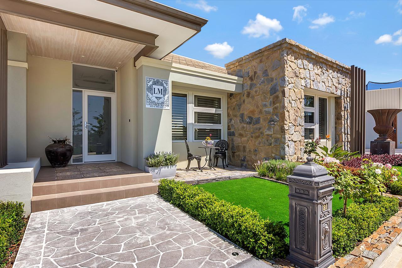 Lavender Manor Bnb Bed & Breakfast Alkimos Ngoại thất bức ảnh