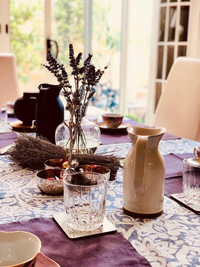Lavender Manor Bnb Bed & Breakfast Alkimos Ngoại thất bức ảnh